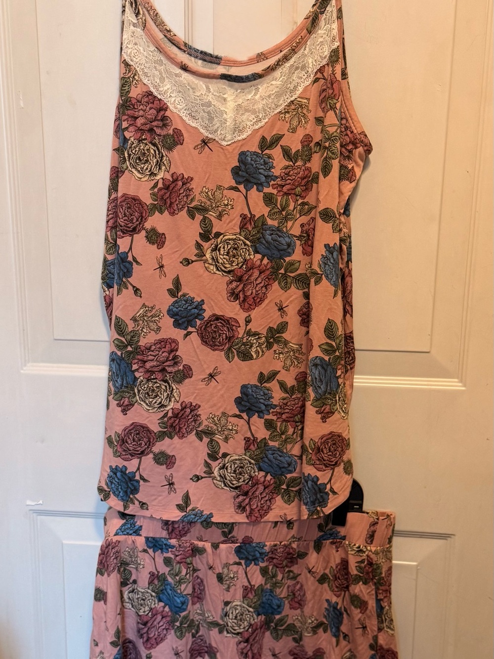 Torrid and Outlander Floral Lace Trim Pink Cami & Short Sleep Set 2X - Picture 9 of 12